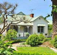 Healesville Garden Homestead - Foster Accommodation