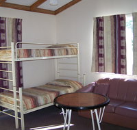 Mitchell Motel - Foster Accommodation