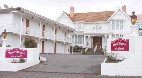 Motel Mayfair On Cavell - Foster Accommodation 0