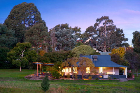 Mount Olive - Foster Accommodation 3