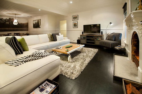 Mount Olive - Foster Accommodation 4