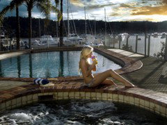 Newport Mirage Hotel - Foster Accommodation 4