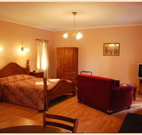 Osteria Sanso Restaurant  Accommodation - Foster Accommodation