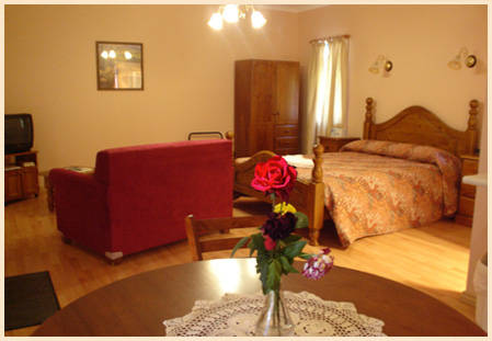 Osteria Sanso Restaurant & Accommodation - Foster Accommodation 4