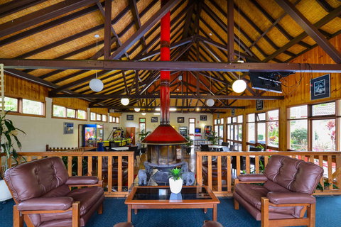 Pacific Palms Resort - Foster Accommodation 0