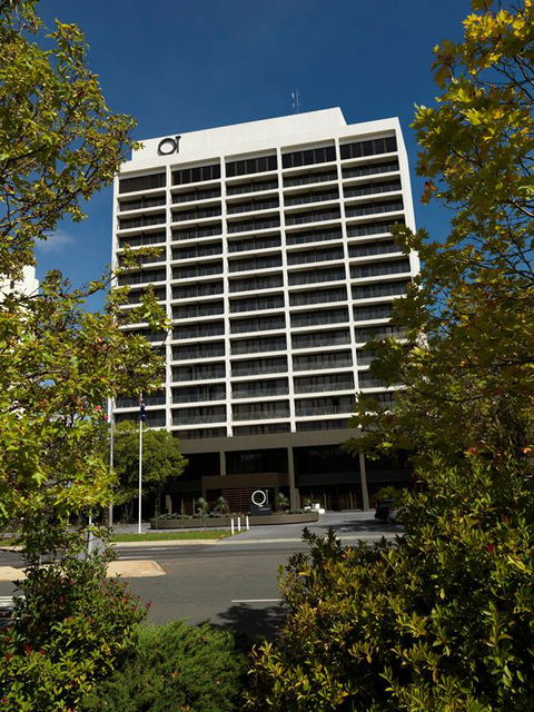 QT Canberra - Foster Accommodation 2