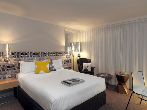 QT Canberra - Foster Accommodation 5