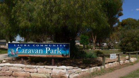 Laura Community Caravan Park - Foster Accommodation 9