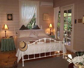 Springbank Bed & Breakfast Retreat - Foster Accommodation 2