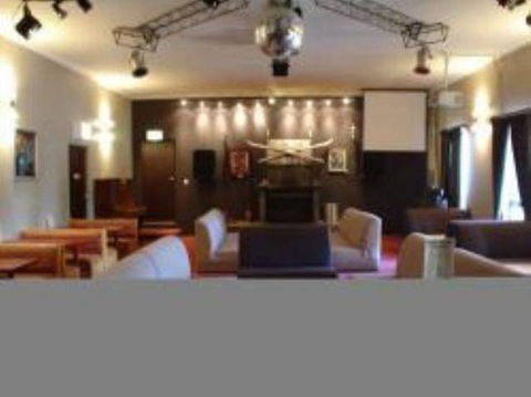 Southern Cross Motor Inn & Tourist Park - Foster Accommodation 0