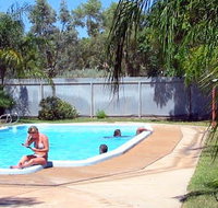 Stuart Caravan  Cabin Park - Foster Accommodation