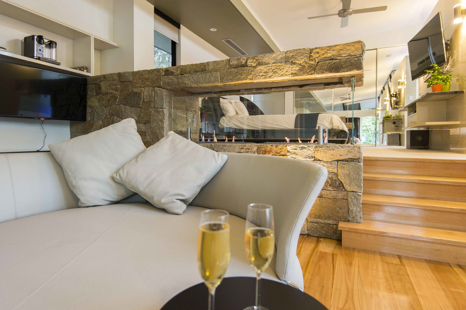 Kuttabul QLD Foster Accommodation