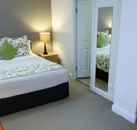 The Manor Apartment Hotel - Foster Accommodation