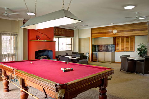 Vacation Village - Foster Accommodation 9