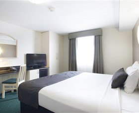 Hotel Northbridge - Foster Accommodation 1