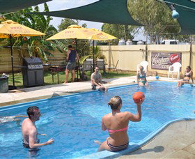 Daly Waters Historic Pub - Foster Accommodation 2