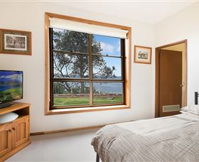 Seascape Norah Head - Foster Accommodation 7