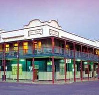 Hotel Corones - Foster Accommodation