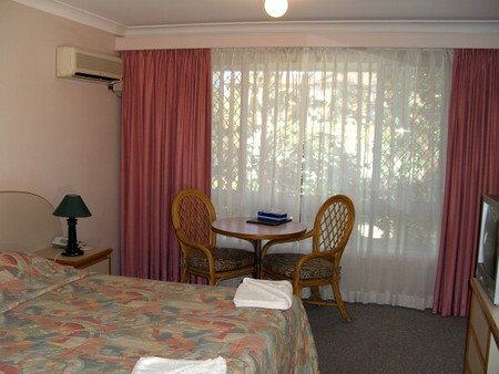 The Barkley Inn - Foster Accommodation 1