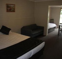 Snowy Mountains Motel - Foster Accommodation
