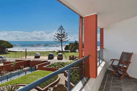 Lennox Point Holiday Apartments - Foster Accommodation 5