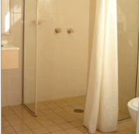 Country Gardens Motor Inn - Foster Accommodation 3