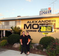 Alexander Motel - Foster Accommodation