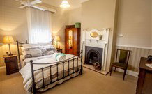 Curlew Cottage Bed And Breakfast - Foster Accommodation 2