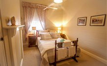 Curlew Cottage Bed And Breakfast - Foster Accommodation 3