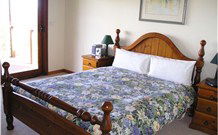 Valley Of The Waters Bed And Breakfast - Foster Accommodation 4