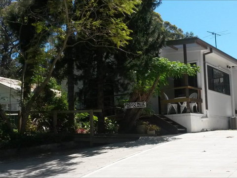 Pass And Pause Holiday Bed And Breakfast Accommodation - Foster Accommodation 6