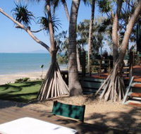 Beachfront Zilzie Holiday Home and Cottage - Foster Accommodation