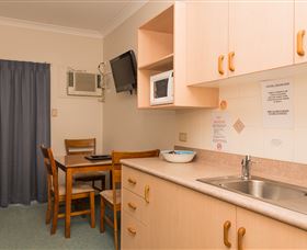 Accommodation On Denham - Foster Accommodation 2