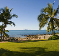 Waterfront Getaway - Foster Accommodation