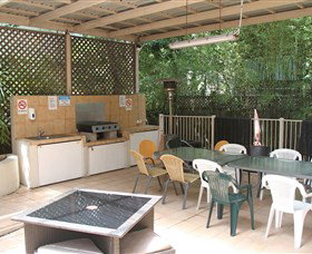 Gold Coast Backpackers - Foster Accommodation 2