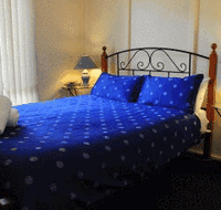 Pelicans Holiday Village - Foster Accommodation