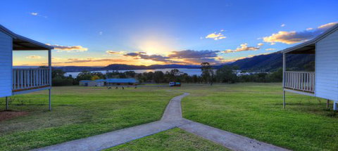 Inland Waters Holiday Parks Lake Glenbawn - Foster Accommodation 1