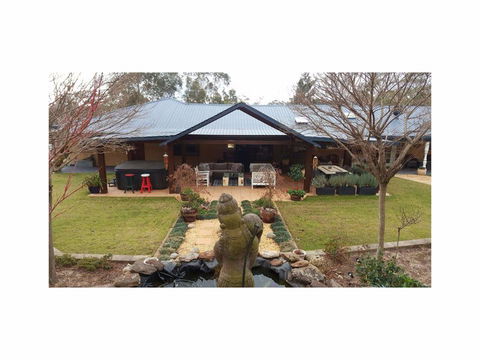 Alam Indah - Foster Accommodation 0