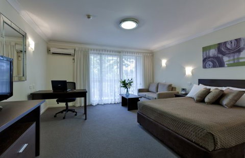 Tall Trees - Foster Accommodation 1