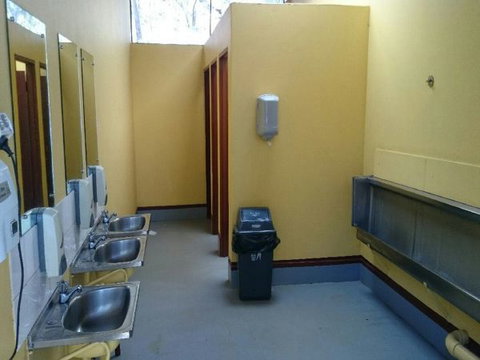 Standley Chasm Angkerle Camping - Foster Accommodation 5