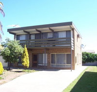 Century 21 SouthCoast Silver Sands - Foster Accommodation