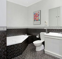 Merton Manor Exclusive Bed and Breakfast - Foster Accommodation