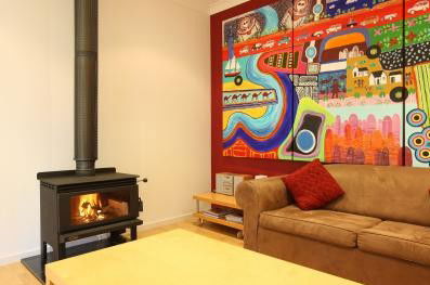 Emmas Cottage Vineyard - Foster Accommodation 2
