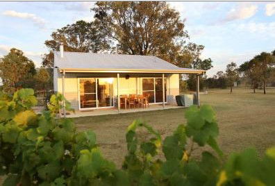 Emmas Cottage Vineyard - Foster Accommodation 4