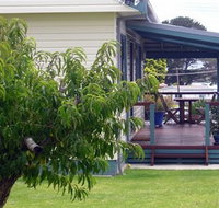 Anchor Bay Motel - Foster Accommodation