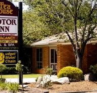 Tea House Motor Inn - Foster Accommodation