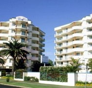 Royal Pacific Resort On The Broadwater - Foster Accommodation