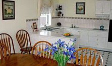 Addlestone House B&B - Foster Accommodation 3