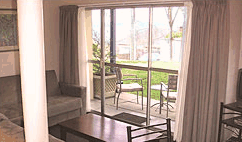 Bay View Villas - Foster Accommodation 2