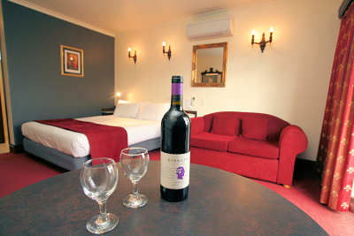 Quality Hotel Colonial Launceston - Foster Accommodation 1